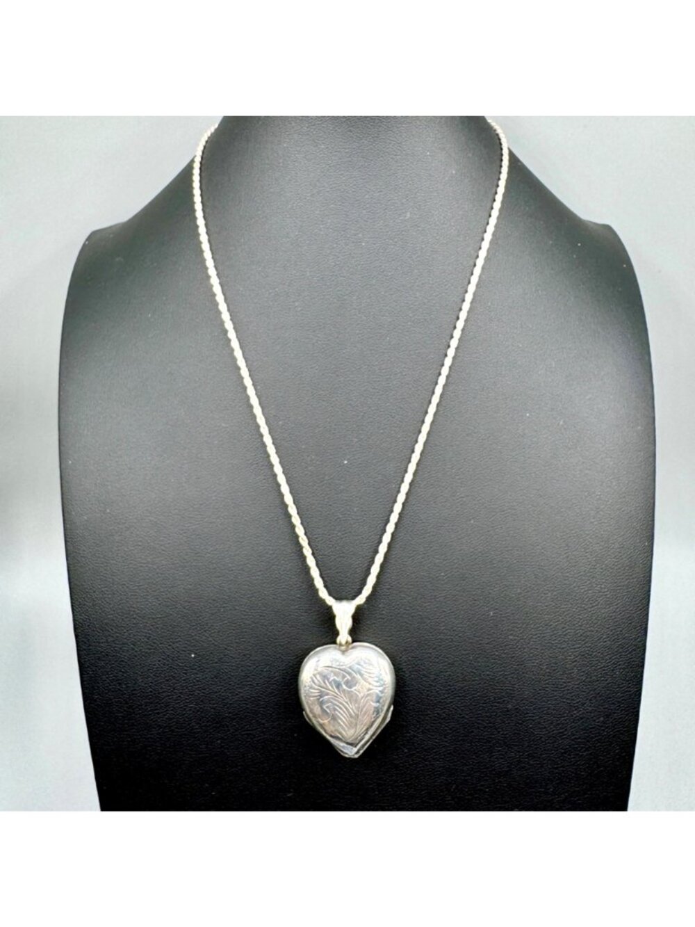 Sterling Silver Quad Heart Locket Engraved Multi Photo 18" Rope Chain 20g - Picture 4 of 9